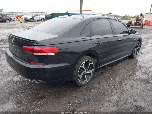 Volkswagen Passat 2.0t R-line