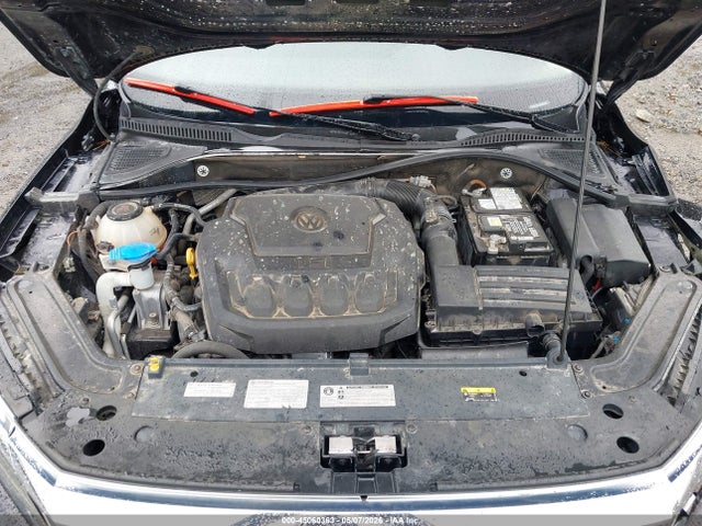Volkswagen Passat 2.0t R-line