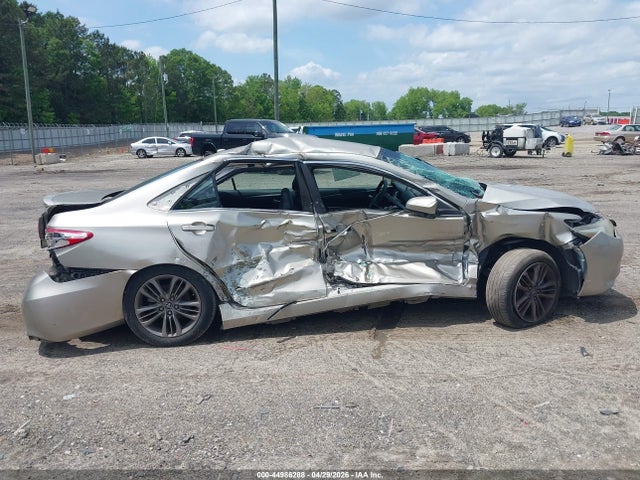 Toyota Camry Se