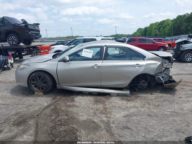 Toyota Camry Se