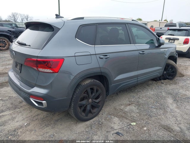 Volkswagen Taos 1.5t Se