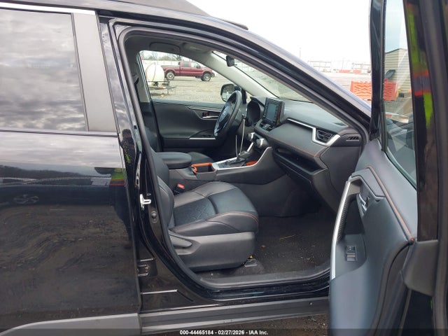 Toyota RAV4 Adventure