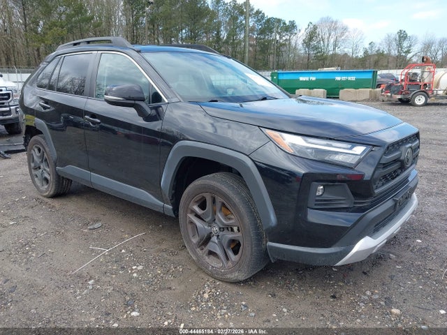 Salvage Toyota RAV4 Image