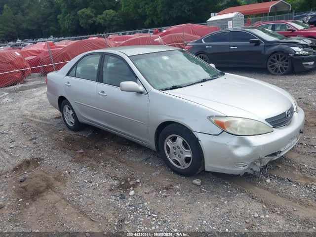 Salvage Toyota Camry Image
