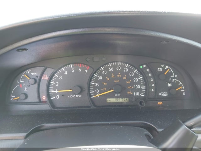 Toyota Tundra Sr5 V8