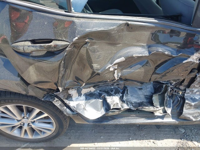 Toyota Corolla Le Plus
