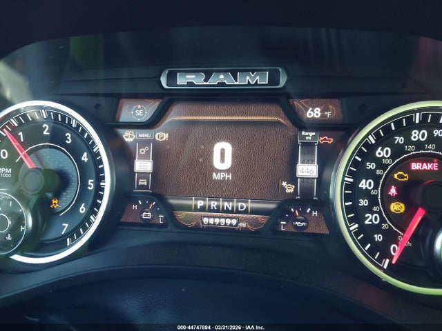 Ram 1500 Laramie  4x2 5'7 Box
