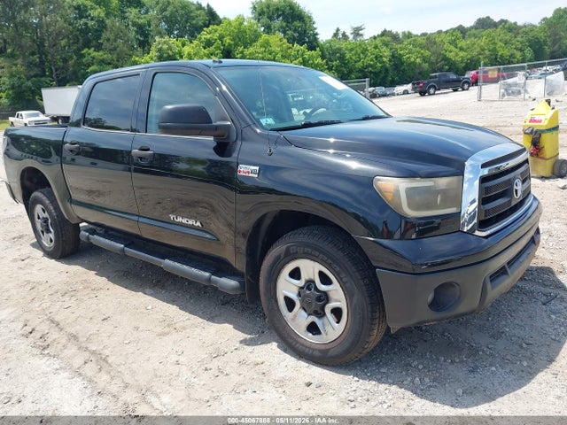 Salvage Toyota Tundra Image