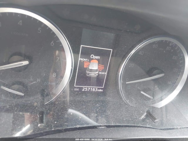Toyota Highlander Xle V6