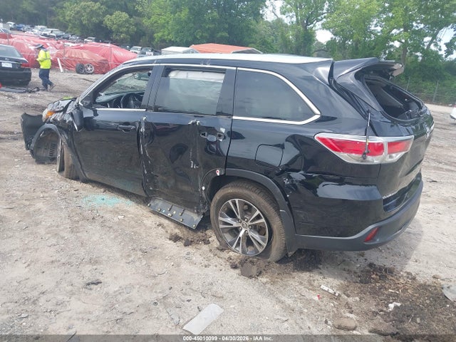 Toyota Highlander Xle V6