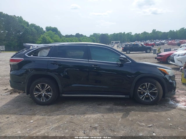 Toyota Highlander Xle V6