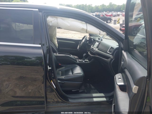 Toyota Highlander Xle V6