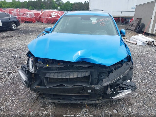Hyundai KONA Se