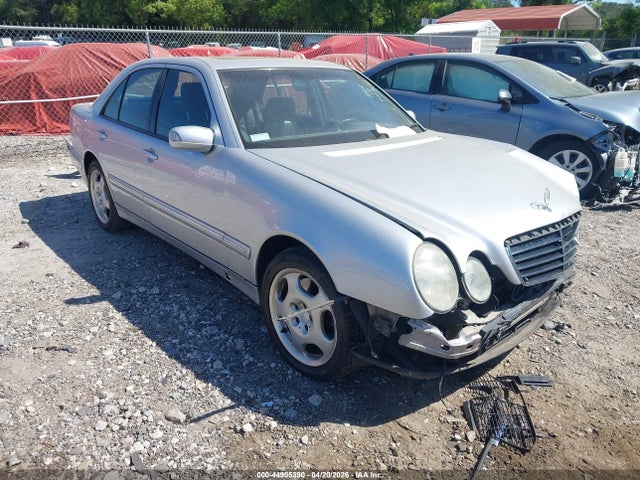 Salvage Mercedes-Benz E-Class Image