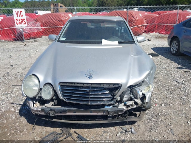 Mercedes-Benz E-Class 4m