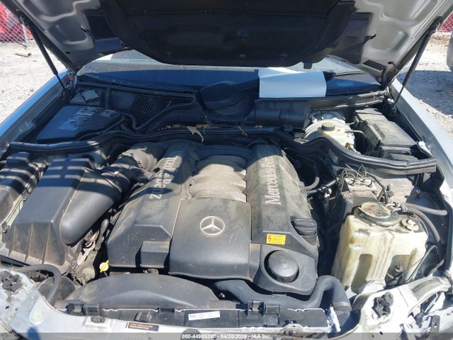 Mercedes-Benz E-Class 4m