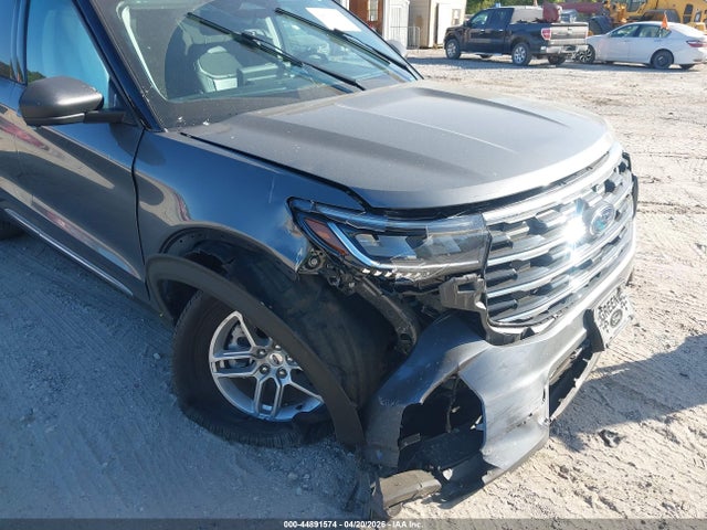Ford Explorer Active