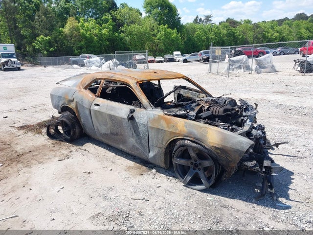 Salvage Dodge Challenger Image