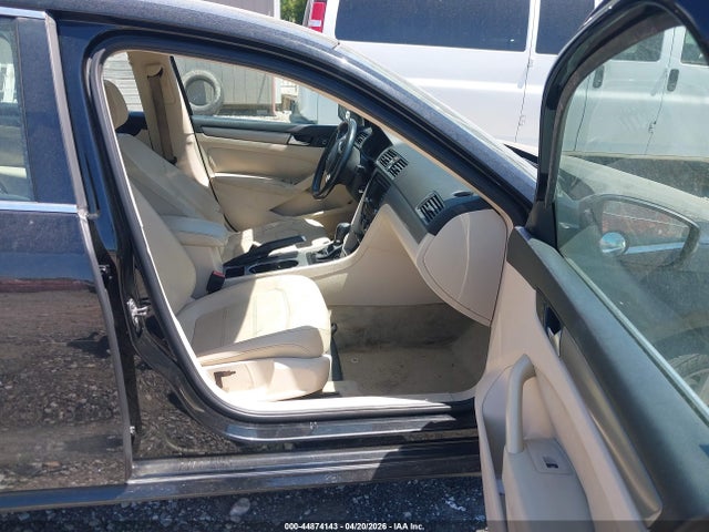 Volkswagen Passat 2.5l Se