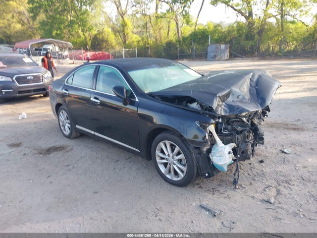 Salvage Lexus Es Image