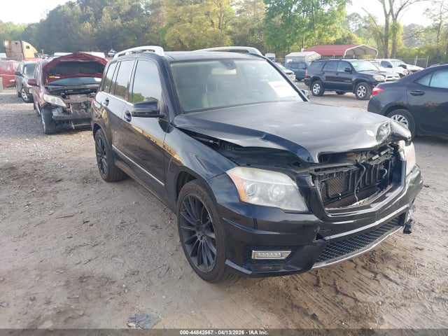 Salvage Mercedes-Benz GLK Image