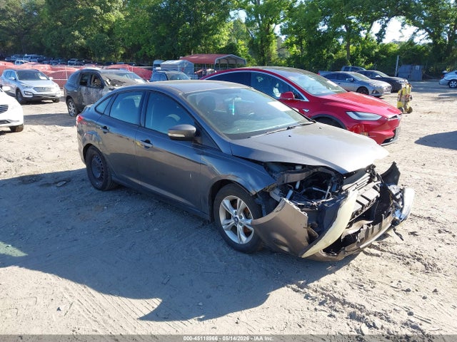 Salvage Ford Focus Image