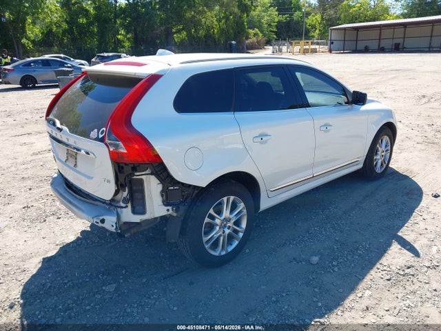 Volvo XC60 T5 Premier Plus