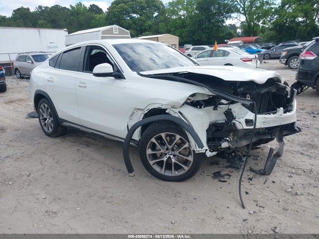 Salvage BMW X Series Image