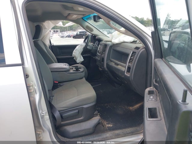 Ram 1500 Express  4x2 6'4 Box