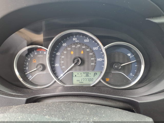 Toyota Corolla Le Eco