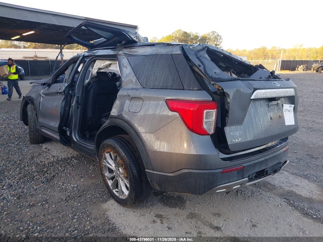 Ford Explorer Xlt