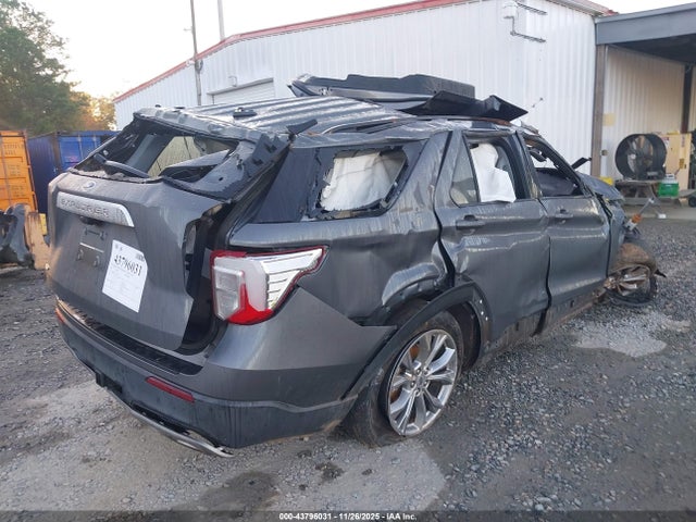 Ford Explorer Xlt