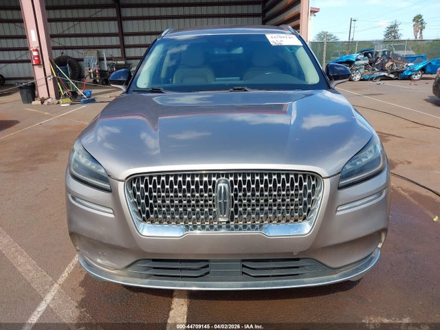 Lincoln Corsair Standard