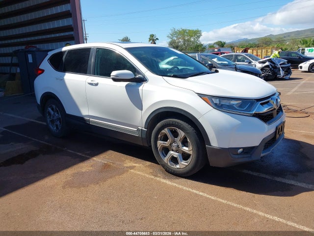 Salvage Honda CR-V Image