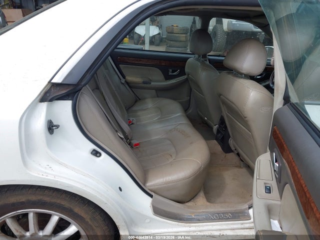Hyundai XG350 L