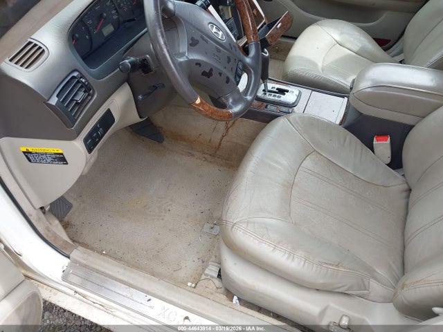Hyundai XG350 L