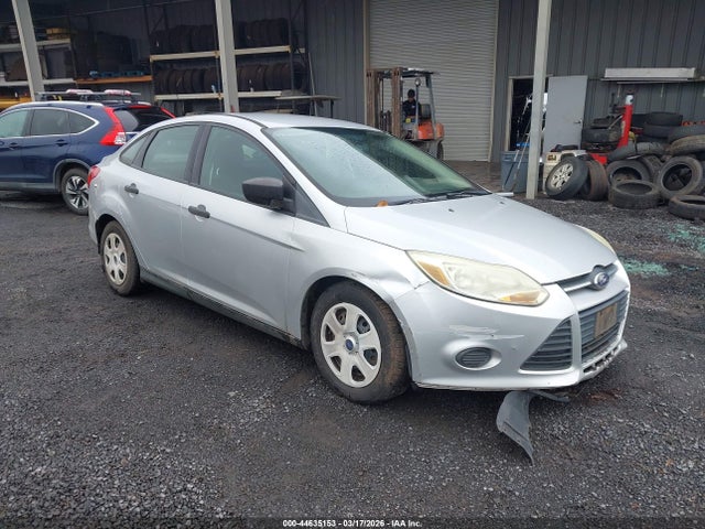 Salvage Ford Focus Image