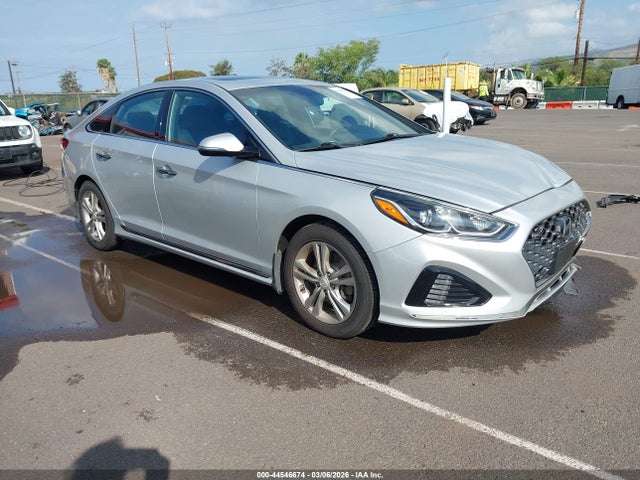 Salvage Hyundai SONATA Image