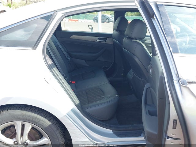 Hyundai SONATA Sport