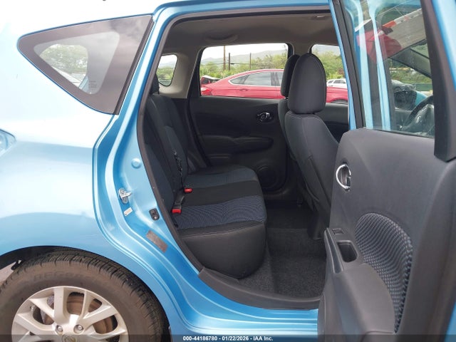 Nissan Versa Sv