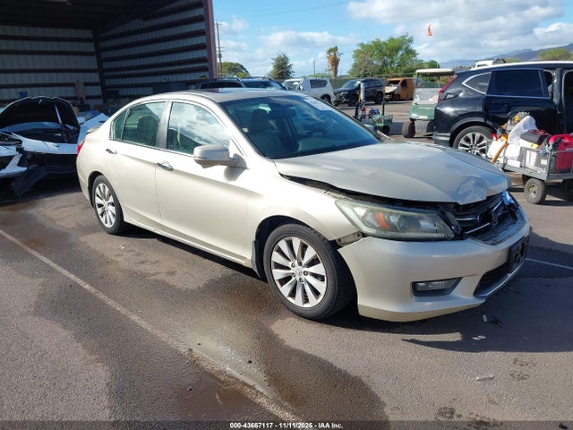 Salvage Honda Accord Image