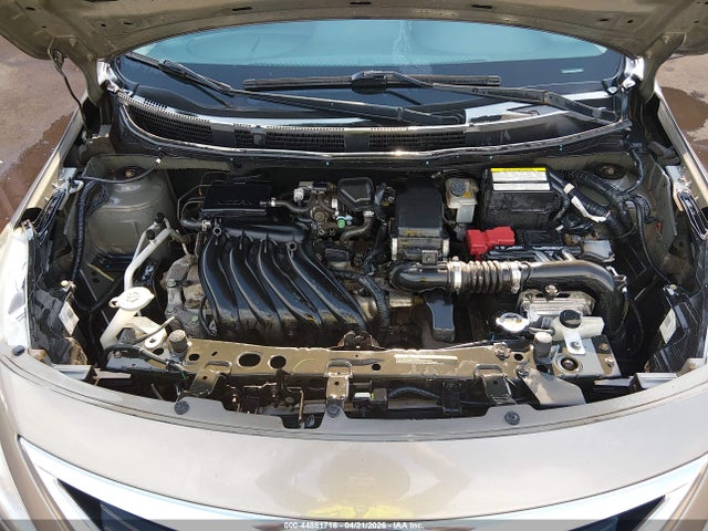 Nissan Versa