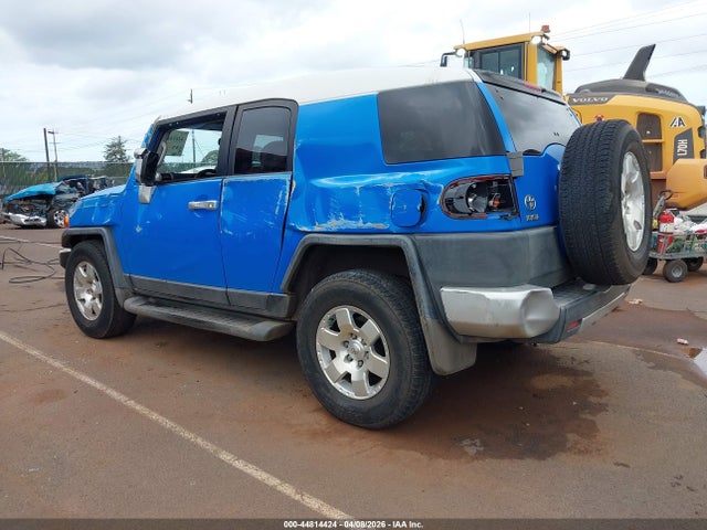 Toyota FJ Cruiser