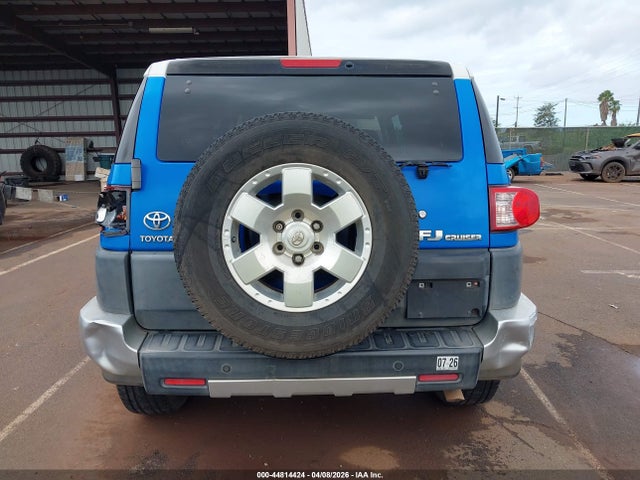 Toyota FJ Cruiser