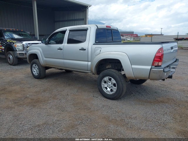 Toyota Tacoma Base V6