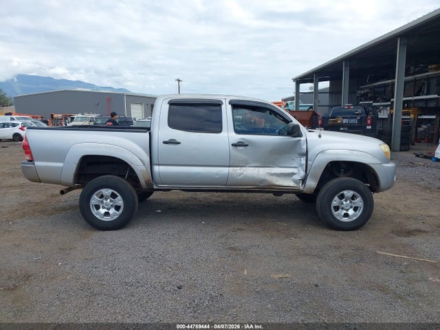 Toyota Tacoma Base V6