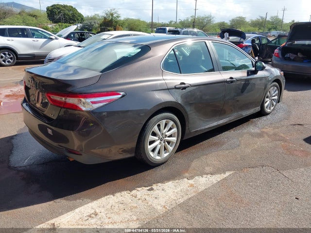 Toyota Camry Le