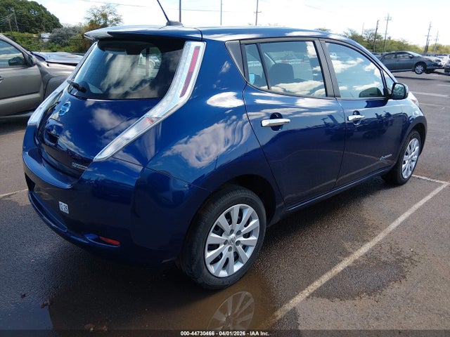 Nissan LEAF S