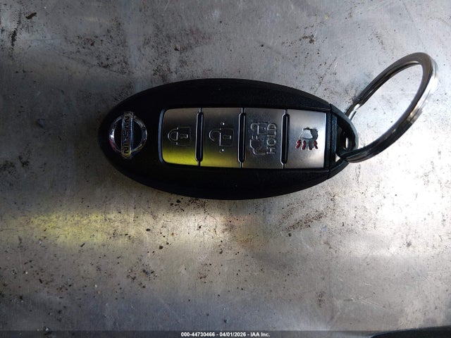 Nissan LEAF S