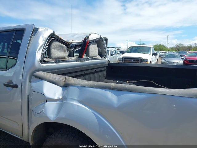Nissan Frontier Sv
